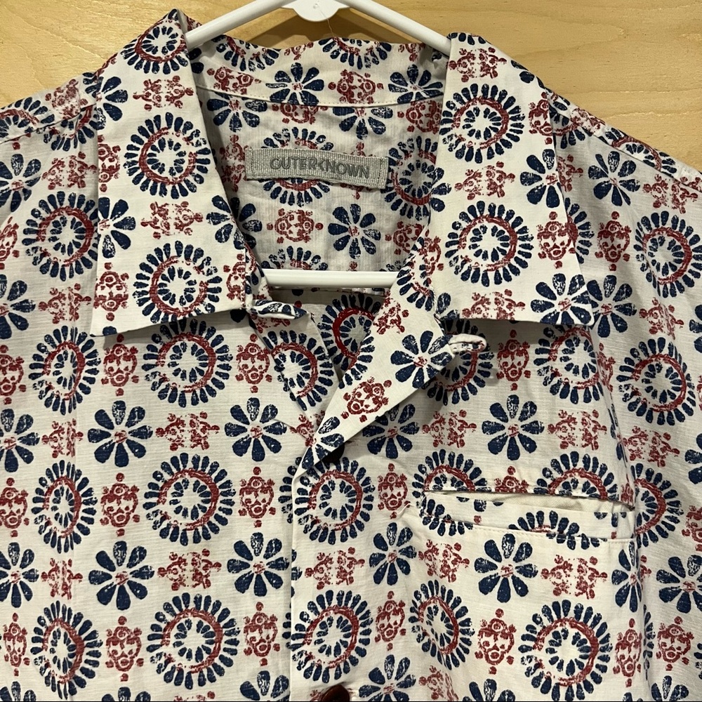 Outerknown Floral Pattern Casual Button Down Shir… - image 2